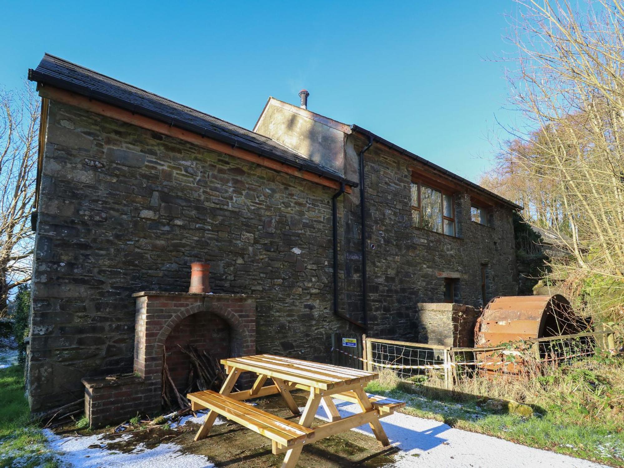 Y Felin Villa Llanybydder Exterior photo